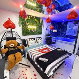 Love room spa, מלון בשואזי-לה-רואה