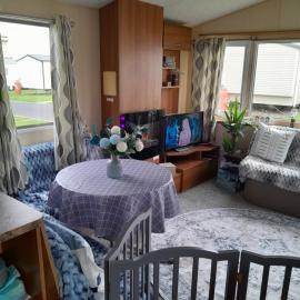 Static caravan - sleeps 8, hotel a Great Driffield
