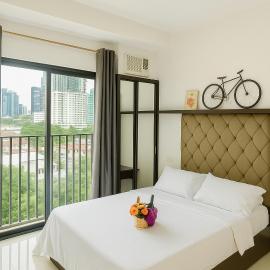 LOT 8 CONDOMINIUM 1BEDROOM MABOLO CEBU, hotel i Carreta