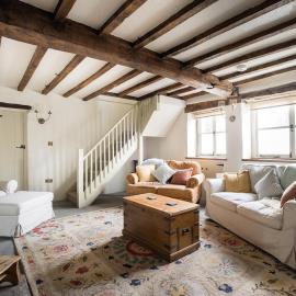 Cosy 2 bed cottage with river views - Ross-on-Wye, hotel in Wilton