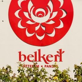 Belkert Étterem és Panzió, hotel in Debrecen