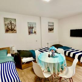Apartament nr 4 przy Sali Kominkowej, hotel u gradu Przeczyce