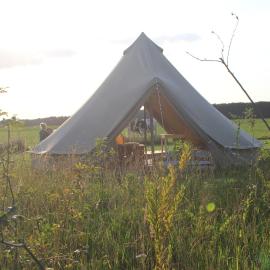Belltent 't Bievink - buitengewoon overnachten, hotel a Westendorp