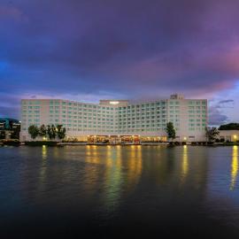 Grand Bay Hotel San Francisco, khách sạn ở Redwood City