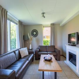 Villa in Medemblik near Waterfront, Hotel in Andijk