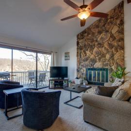 Pool & Lake Access! 3rd-Floor Osage Beach Retreat