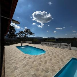 Sítio com 2 Piscinas em Arujá, Hotel in Arujá