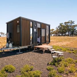 Little Farm X by Tiny Away: Little River şehrinde bir otel