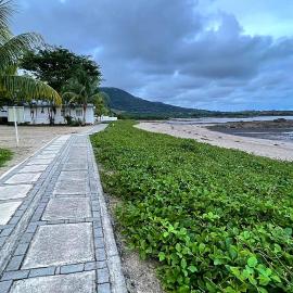Arraiján에 위치한 호텔 Habitación privada en Playa Dorada con Kitchenette