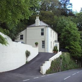Woodlands, hotel in Looe