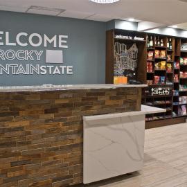 Hampton Inn & Suites Denver-Speer Boulevard, hotel en Denver