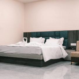 Luit Hotel, ξενοδοχείο σε Majuli