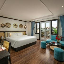 Media Central Hotel & Spa