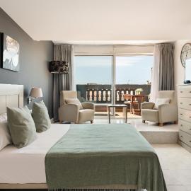 Andreas Apartments, viešbutis Taragonoje
