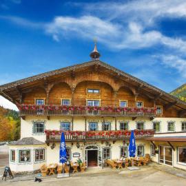 Alpenlodge Ferienwohnung 5 – hotel w mieście Thiersee