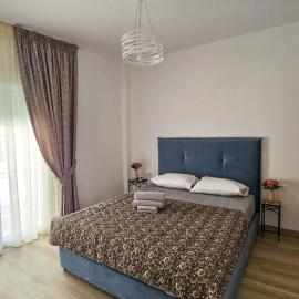 Sunshore Center apartment #4
