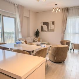 Large 4BR Stay Yas Island Fun at Your Doorstep, Hotel in Yas Island