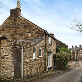 Ye Olde Mottram Chip Shop、グロソップのホテル