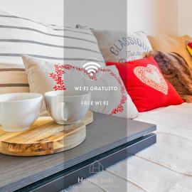 Casa Nina - Wi-fi gratuito, hotelli kohteessa Ballabio