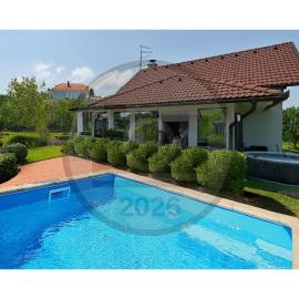 Lovely Home In Ivanec, hotel u Ivancu