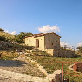 2 Bedroom Cozy Apartment In Arcidosso