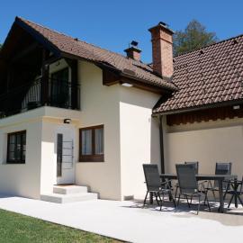 Hidden View House