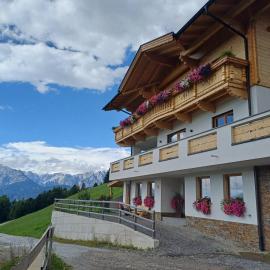 Ferienwohnung Gipfelblick, hotel i Weerberg