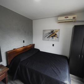Espectacular apartaestudio en envigado cerca de todo, hótel í Envigado