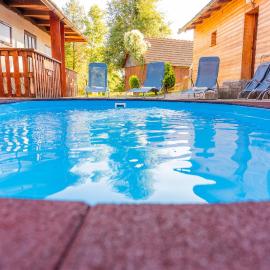 Holiday Home Ico, hotel di Tounj