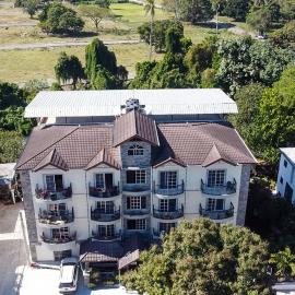 Emerald Vue 3 Bedrooms - Private river entrance
