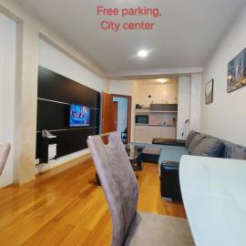 Petra Apartment, free parking