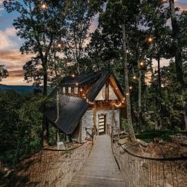 Live Oak Treehouse at Treetop Escapes, hotel Wildwoodban