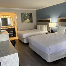 Phoenix में, होटल SureStay InnSuites Phoenix Hotel & Suites by Best Western
