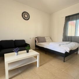חוף הזהב, hotel a Qiryat Yam