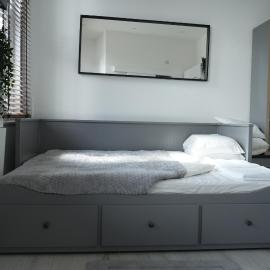 Concept Rooms, hotel u gradu Enfild