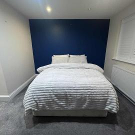 ROSE-WOOD Gatwick, hotell i Horley