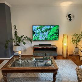 Boongala - Central 3BR pet friendly family home, hotel u gradu Marohidor