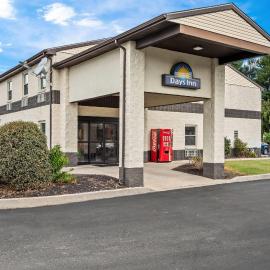 Days Inn by Wyndham Lancaster PA Dutch Country
