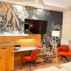 Hotel Gasthof Ziegelhütte, hotel em Schwandorf