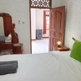 dè Dayuh Guest House, hotel u gradu Sanur