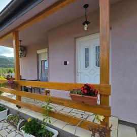 Grahovo house