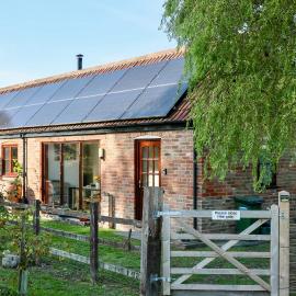 Tranquil and cosy cottage on the Somerset Levels