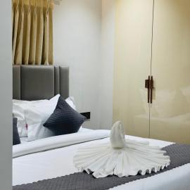 Shreshtam Apart Hotel, Kondapur, viešbutis mieste Lingampalli