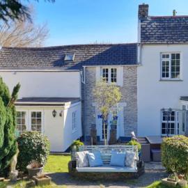 Charming cottage in Pilton-newly renovated