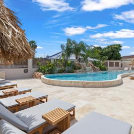 NÔA Curacao, hotel in Willemstad