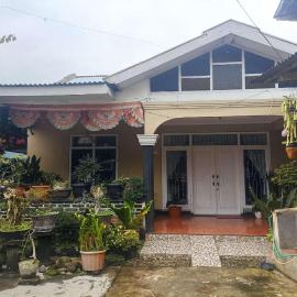 OYO 94841 Alodia Homestay Family