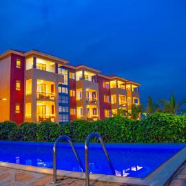 Bon Bini Residence - Luxury Serviced Apartments with Pool, Fast WiFi & Backup Power, khách sạn ở Kampala