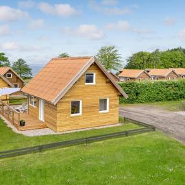 Gorgeous Home In Tranekær, hotel din Tranekær