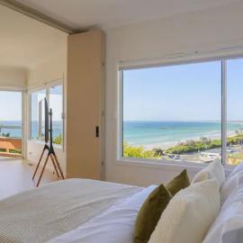 Pudding's Home Luxury Oceanfront Escape, hotel v destinaci Frankston