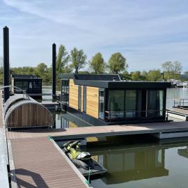 De Maasterp - Watervillage 2, hotel in Ohé en Laak